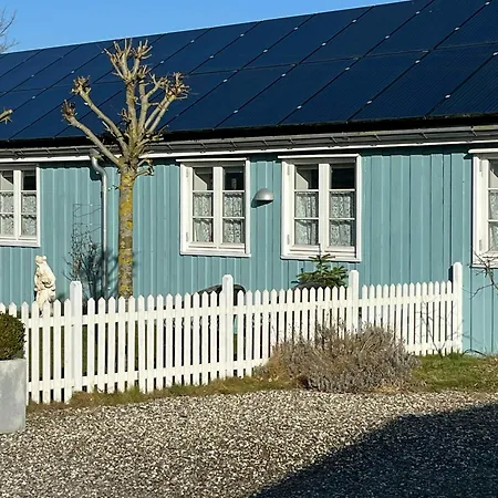 Feriehus House In Peaceful Surroundings 150 M To The Water *